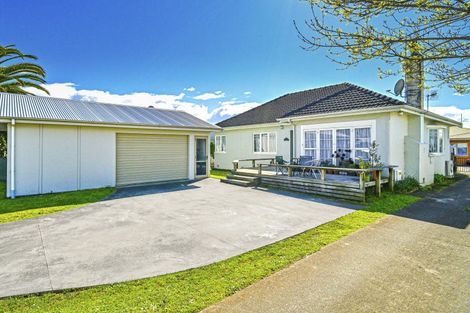 Photo of property in 407 Burnett Street, Mahora, Hastings, 4120