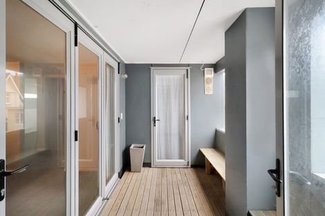 Photo of property in 6/8b Lipman Street, Mount Victoria, Wellington, 6011