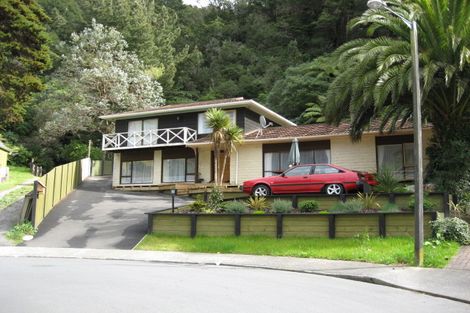 Photo of property in 58 Kowhai Street, Wainuiomata, Lower Hutt, 5014