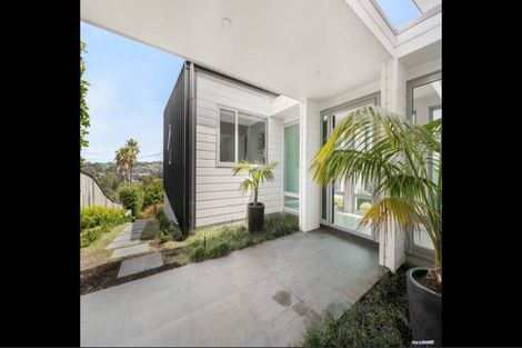 Photo of property in 17 Ardern Avenue, Stanmore Bay, Whangaparaoa, 0932