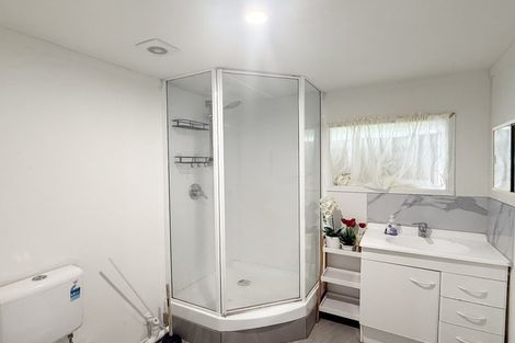 Photo of property in 7 Opal Avenue, Pakuranga, Auckland, 2010