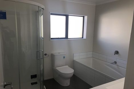 Photo of property in 59 Melksham Drive, Churton Park, Wellington, 6037