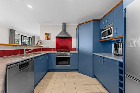 Photo of property in 14 San Carlo Court, Henderson, Auckland, 0612