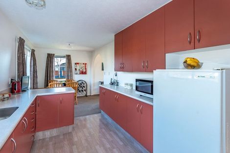 Photo of property in 21 Te Maru Place, Redwood, Christchurch, 8051