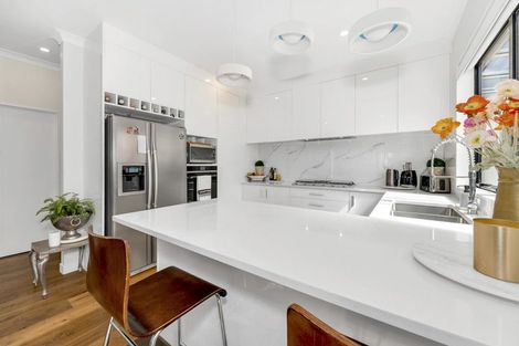 Photo of property in 8 Lavey Road, Flat Bush, Auckland, 2019