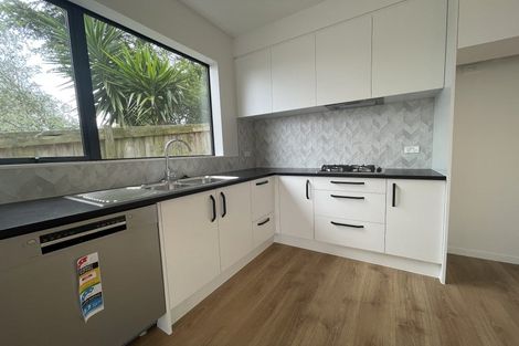 Photo of property in 1 Zion Road, Birkenhead, Auckland, 0626