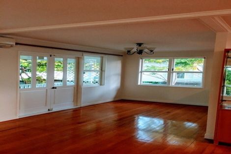 Photo of property in 2a Waller Avenue, Bucklands Beach, Auckland, 2012