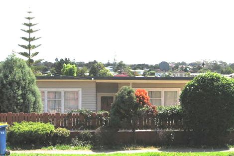 Photo of property in 5/103 Hutchinson Avenue, New Lynn, Auckland, 0600