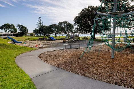 Photo of property in 16 Little Waihi Road, Maketu, 3189