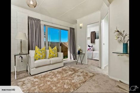 Photo of property in 11 Hague Place, Birkenhead, Auckland, 0626