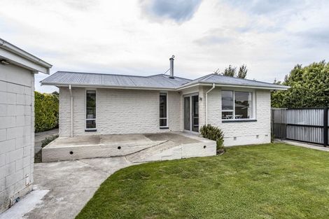 Photo of property in 11 Bowie Drive, Woodend, 7610