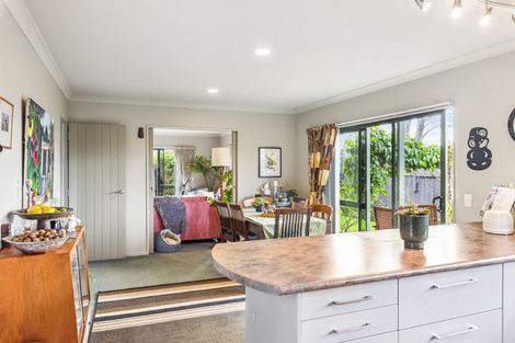Photo of property in 17 Manhattan Court, Paraparaumu Beach, Paraparaumu, 5032