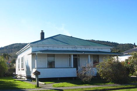 Photo of property in 31 Buccleugh Street, Greymouth, 7805
