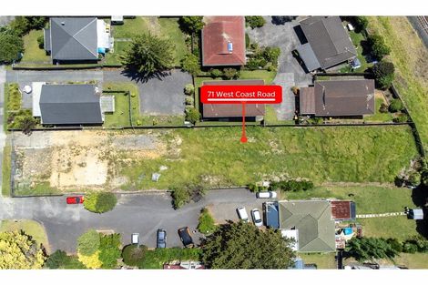 Photo of property in 71 West Coast Road, Glen Eden, Auckland, 0602