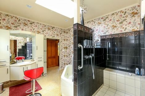 Photo of property in 93 Buller Street, New Plymouth, 4312
