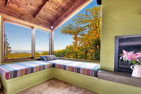 Photo of property in 234 Scenic Drive, Titirangi, Auckland, 0604