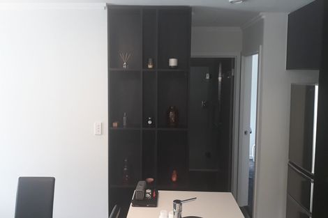 Photo of property in Frame Apartments, 903/111u Molesworth Street, Thorndon, Wellington, 6011