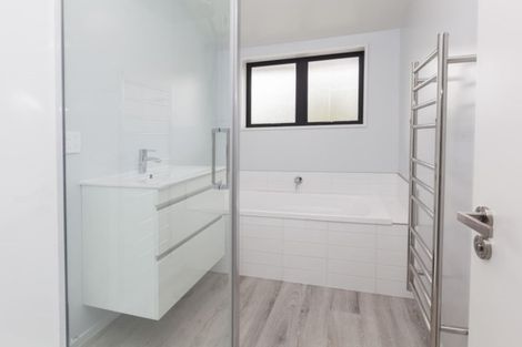 Photo of property in 2/58 Innes Road, St Albans, Christchurch, 8052