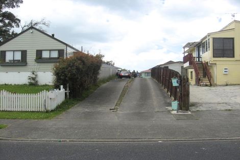 Photo of property in 2/47 Sharland Avenue, Manurewa, Auckland, 2102