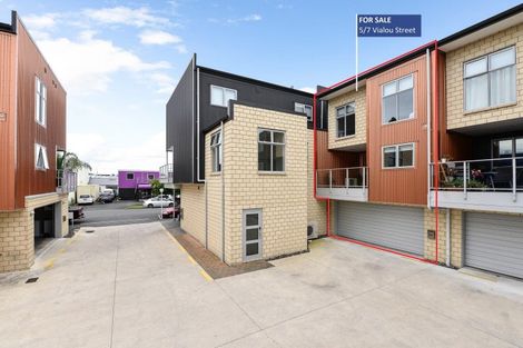 Photo of property in 7u5 Vialou Street, Hamilton Central, Hamilton, 3204