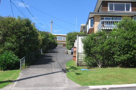 Photo of property in 1/903 Beach Road, Waiake, Auckland, 0630