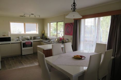 Photo of property in 1/60 Birdwood Avenue, Papatoetoe, Auckland, 2025