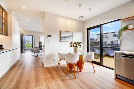 Photo of property in 1 Sails Road, Hobsonville, Auckland, 0616