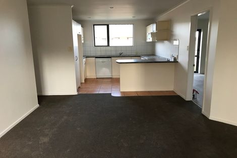 Photo of property in 18 Morewa Place, Takanini, 2112