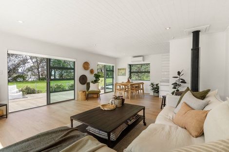 Photo of property in 113 Moana Anu Anu Avenue, Whangamata, 3620