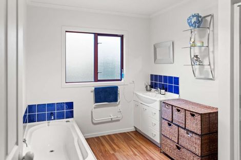 Photo of property in 46 York Road, Riversdale, 9776