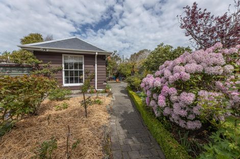 Photo of property in 105a Hinau Street, Riccarton, Christchurch, 8041