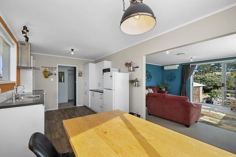 Photo of property in 4 Kelvin Place, Westown, New Plymouth, 4310