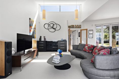 Photo of property in 102 Mitchell Street, Brooklyn, Wellington, 6021