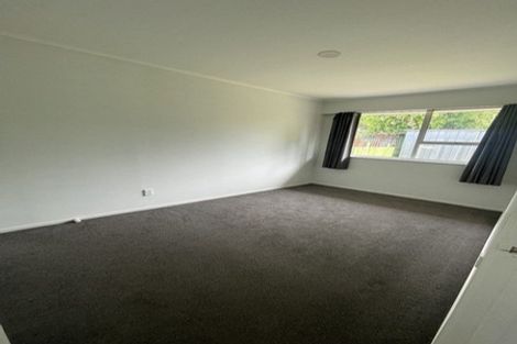 Photo of property in 2/1 Pine Street, New Lynn, Auckland, 0600