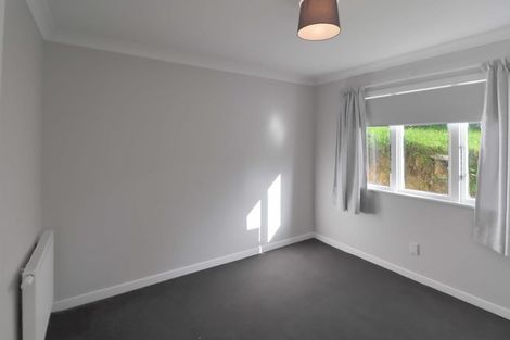 Photo of property in 55 Hungerford Road, Houghton Bay, Wellington, 6023