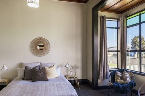 Photo of property in 102 Mcgrath Street, Napier South, Napier, 4110