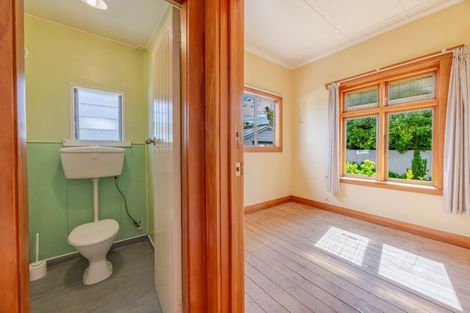 Photo of property in 103 Duchess Crescent, Mayfair, Hastings, 4122