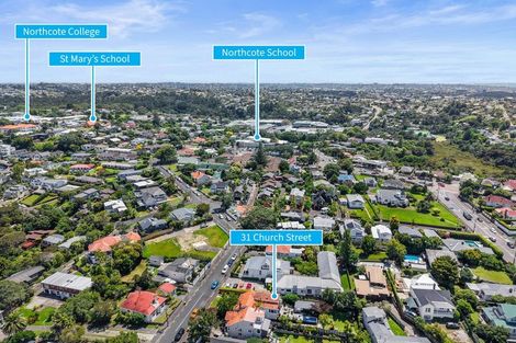 Photo of property in 31 Church Street, Northcote Point, Auckland, 0627