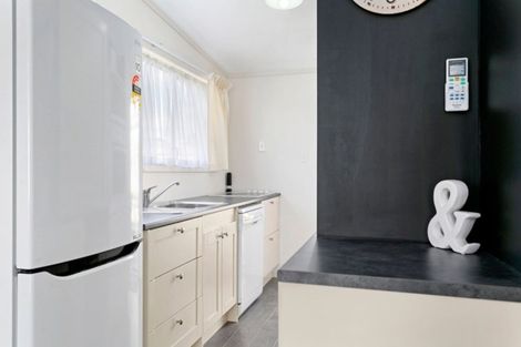 Photo of property in 40 Rotokawa Street, Taupo, 3330