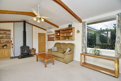 Photo of property in 9 Fraser Place, Rangiora, 7400