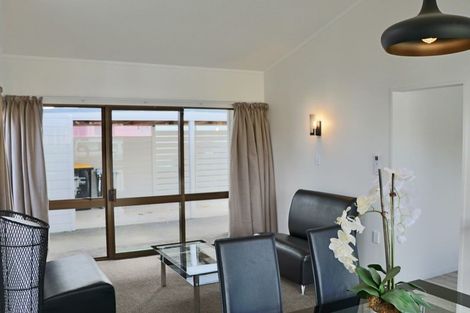 Photo of property in 44a Queen Street, Cambridge, 3434