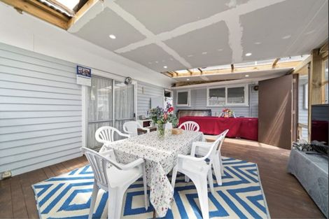 Photo of property in 31 Mervan Street, Mangere East, Auckland, 2024