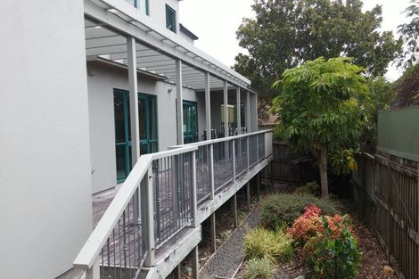 Photo of property in 15 Quebec Road, Milford, Auckland, 0620