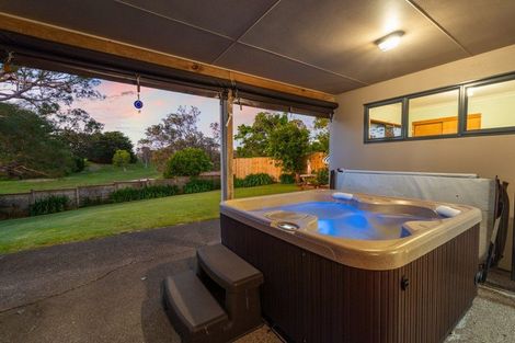 Photo of property in 19 D'urville Place, Gulf Harbour, Whangaparaoa, 0930