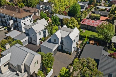 Photo of property in 35b Holly Road, St Albans, Christchurch, 8014