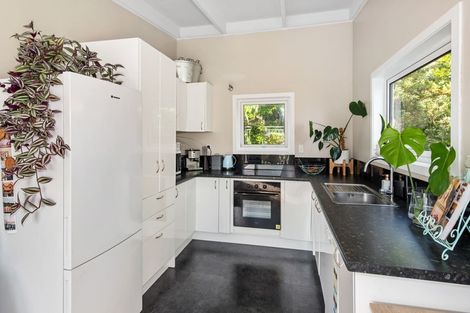 Photo of property in 72u1 Homebush Road, Khandallah, Wellington, 6035