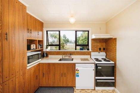 Photo of property in 2 Oaklea Avenue, Marton, 4710