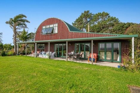 Photo of property in 4 Ferngully Road, Helensville, Kaukapakapa, 0871