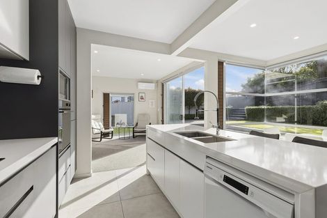Photo of property in 7 Pikitanga Close, Tawa, Wellington, 5028