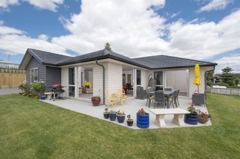 Photo of property in 7 Lomay Place, Te Puke, 3119
